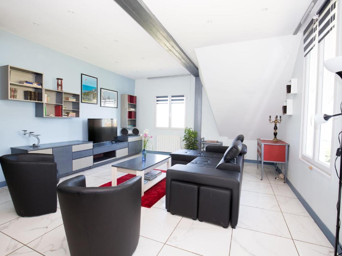 Vila Modern House With Private Terrace Quinéville Exteriér fotografie
